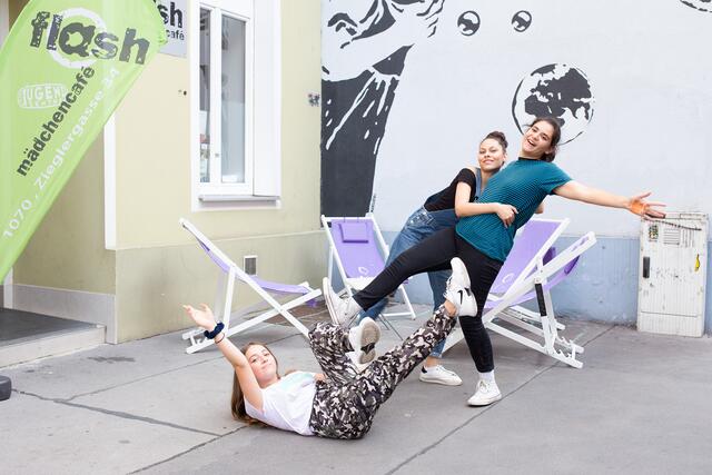 Beim Mädchen*café Flash am Neubau können junge Frauen ohne Konsum- oder sonstige Zwänge Zeit verbringen.  | Foto: Flash