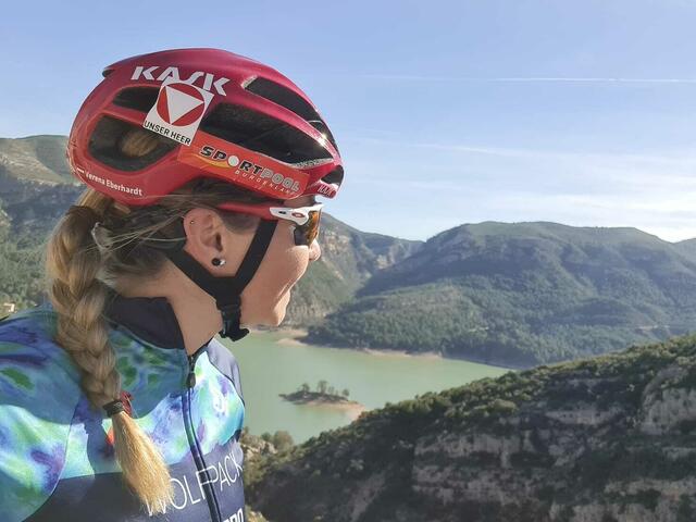 Verena Eberhardt genießt die Aussicht. | Foto: Verena Eberhardt