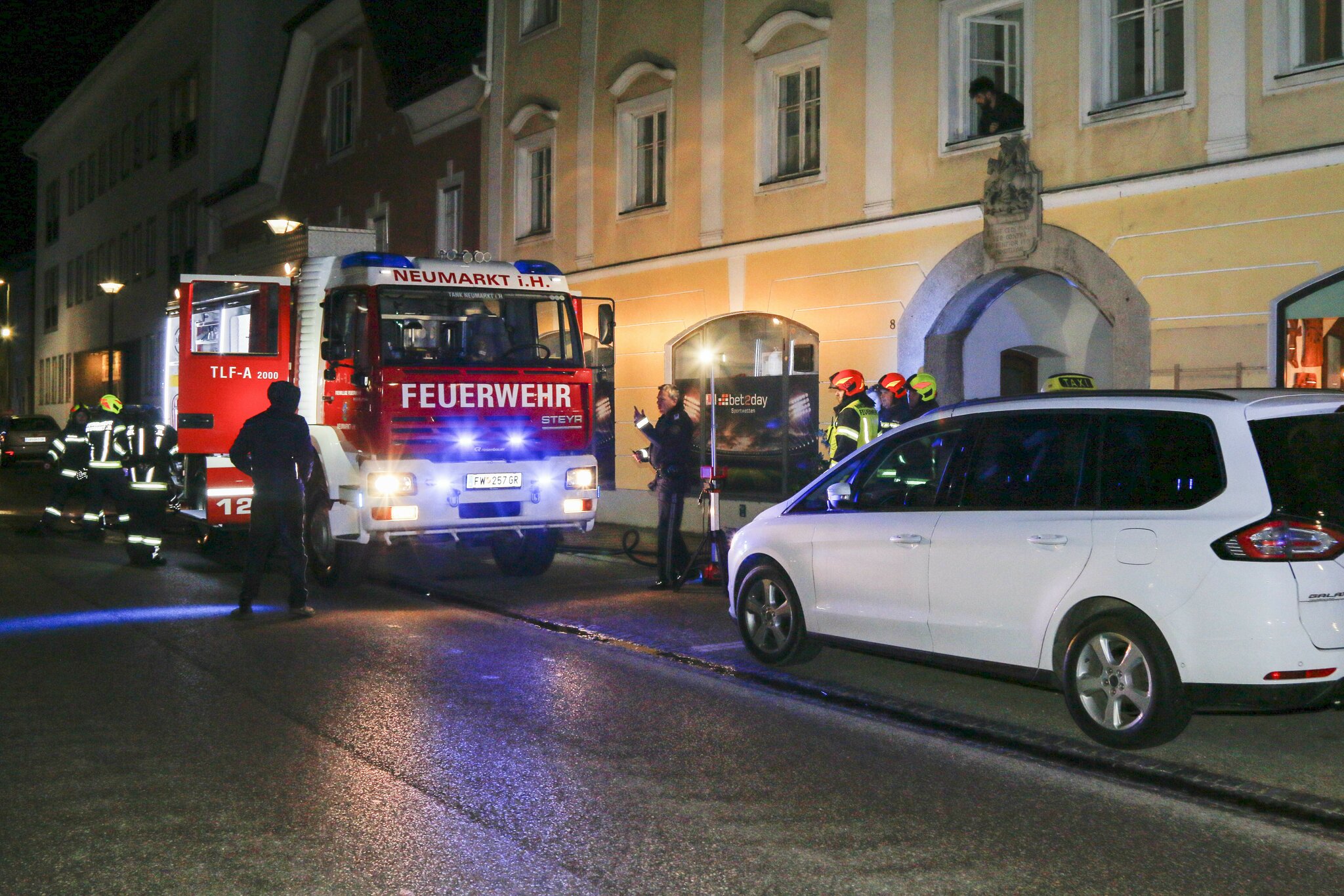 Neumarkt im Hausruckkreis: Erneuter Brand in Mehrfamilienhaus am ...