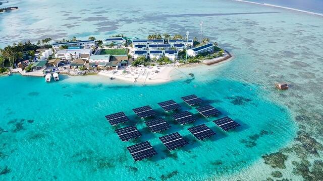 Arbeitsplatz Malediven! | Foto: Puttinger