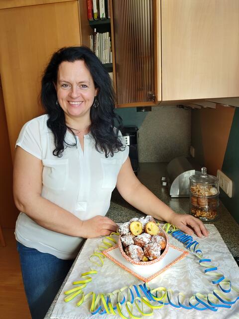 Johanna Haider serviert gerne „Topfenmäuse“. | Foto: OÖ Bauernbund