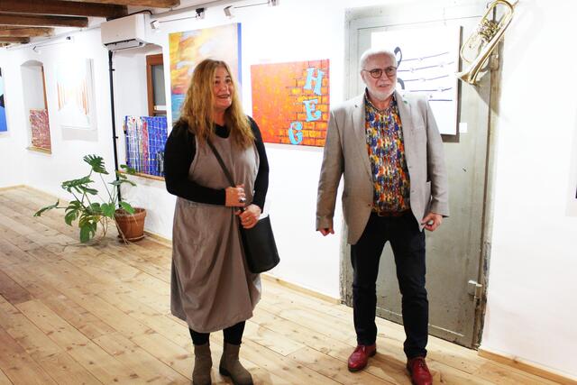 Jeannette Schwaiger und Heinz E. Gößwellner eröffnen ihre Ausstellung