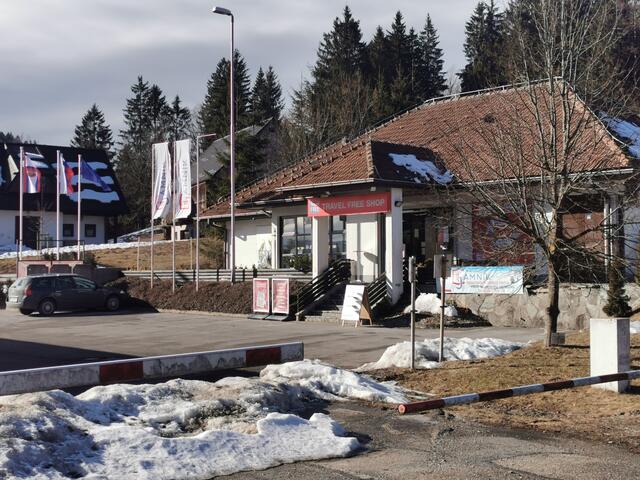 Der gut frequentierte Duty-Free Shop am Radlpaß | Foto: derWaltl