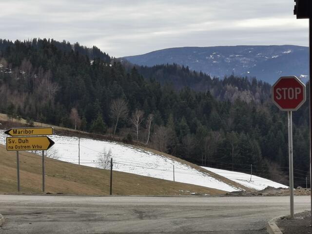 Blick über die Grenze Richtung Pohorje | Foto: derWaltl