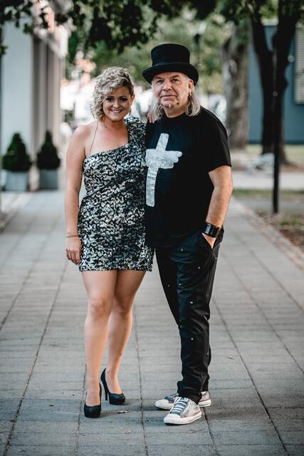 Jeannine Rossi und Mani Mauser freuen sich, dass der Popchor endlich wieder starten kann. | Foto: Michaela Lorber