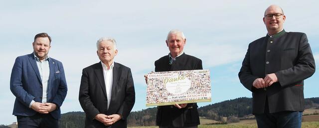 Von links: Franz Ebner (Landesgeschäftsführer des Seniorenbund), Josef Pühringer (Landesobmann), Erwin Pachner (Bezirksobmann) und ÖVP-Bezirksparteichef Josef Naderer. | Foto: Seniorenbund