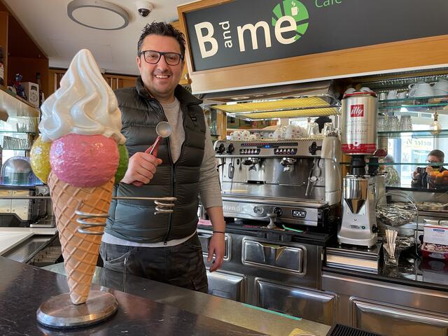 Ab 1. März gibt es wieder köstliches Eis im "B and me" | Foto: Johannes Reiterits
