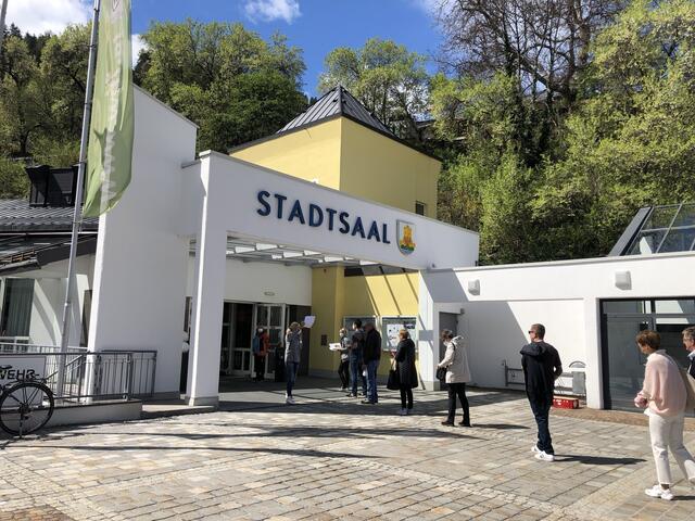 Der Stadtsaal Landeck wird zusätzlich an weiteren Terminen im Februar, März und April für Impfungen geöffnet. | Foto: Siegele
