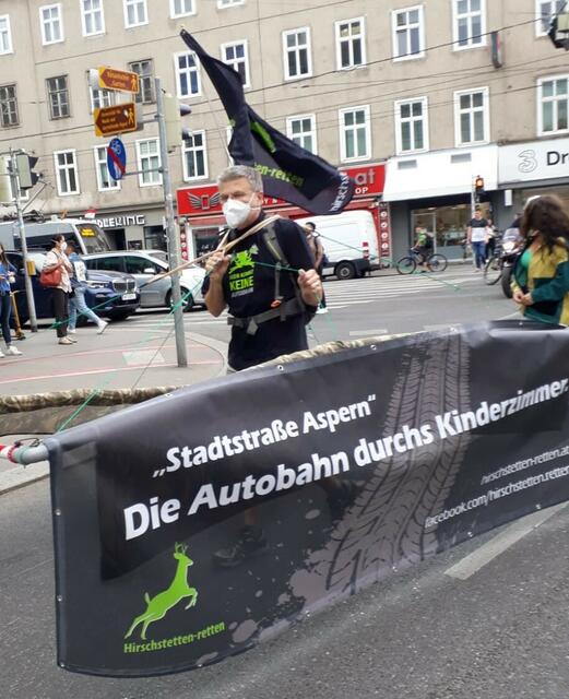 Die Donaustädter Bürgerinitiativen setzen sich seit Jahren gegen den Bau der "Stadtstraße" ein. | Foto: Hirschstetten retten