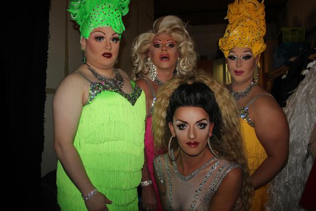 Die Manne-Quins begeisterten im KUMST. | Foto: Foto: Mold