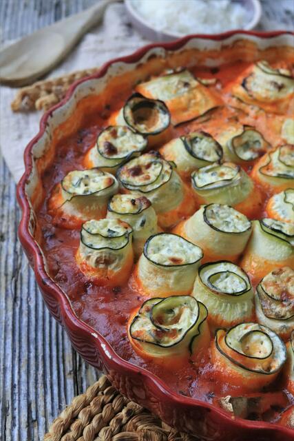 Die 4 Jahreszeiten auf dem Teller: Martina Enthammer hat ihr erstes Kochbuch geschrieben. Der Titel "Vegetarisch" ist Programm.  | Foto: food-stories.at