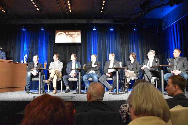 Die Kufsteiner Anwärter auf das Bürgermeisteramt stellten sich am Sonntag einer etwas anderen Podiumsdiskussion.  | Foto: Barbara Fluckinger