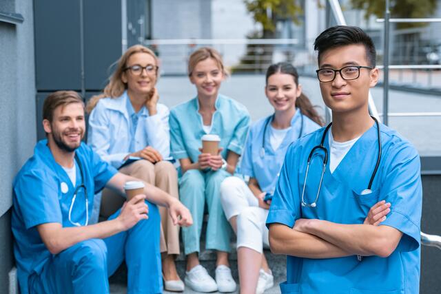 Jetzt anmelden für die Aufnahmetests zum Medizin-Studium. | Foto: AndrewLozovyi/panthermedia
