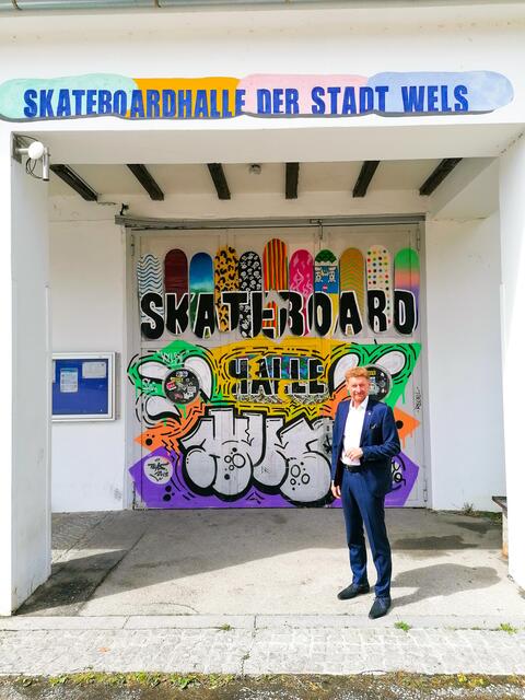 Jugendreferent Gerhard Kroiß steht an einem Nachmittag im März für Fragen zur Verfügung. Termin folgt. | Foto: Stadt Wels