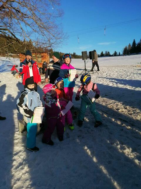 Toller Schitag für Kinder und Jugendliche am Hochbärneck in St. Anton an der Jeßnitz