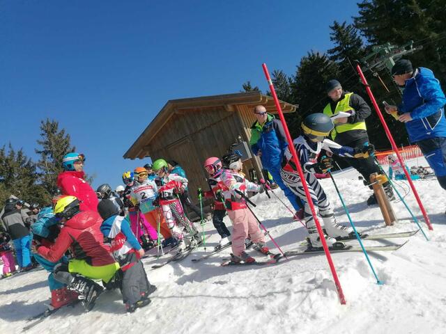 Toller Schitag für Kinder und Jugendliche am Hochbärneck in St. Anton an der Jeßnitz