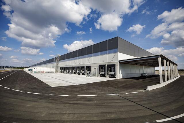 Das dritte Postlogistikzentrum in Wien-Inzersdorf ist auch ein Auftrag für die Firma Traussnigg. | Foto: Traussnigg