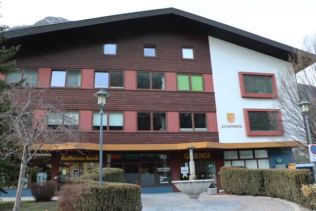 Überschuss auch im zweiten Corona-Jahr: Die Jahresrechnung 2021 der Gemeinde Schönwies wurde vom Gemeinderat einstimmig beschlossen. | Foto: Othmar Kolp