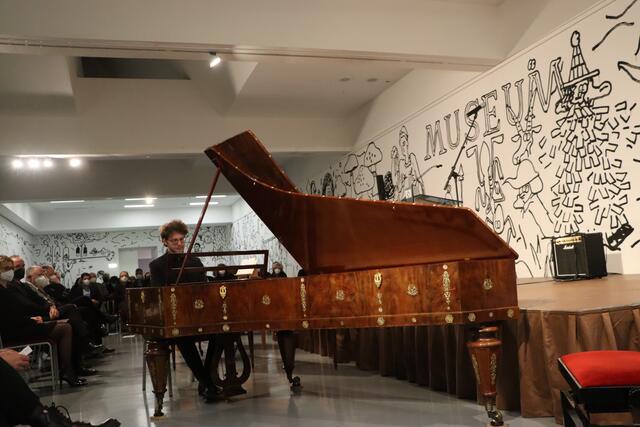 Michael Schöch spielte auf dem Hammerflügel Conrad Graf, Wien um 1835, Frédéric Chopin. | Foto: Anna Wieser