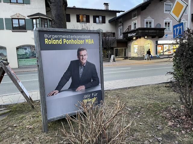 Wer steckt hinter den Anschuldigungen an Roland Ponholzer, die via anonymen Flugblatt verteilt wurden? Dieser Frage geht man derzeit in Wörgl nach. | Foto: Christoph Klausner