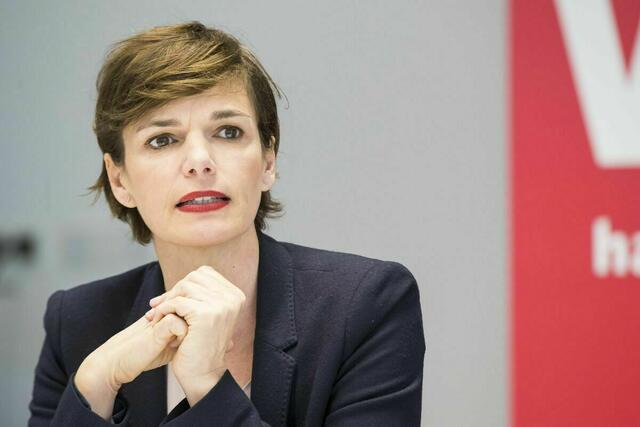 Pamela Rendi-Wagner (SPÖ) schlägt Wien als Austragungsort für diplomatische Gespräche vor. | Foto: Neumayr