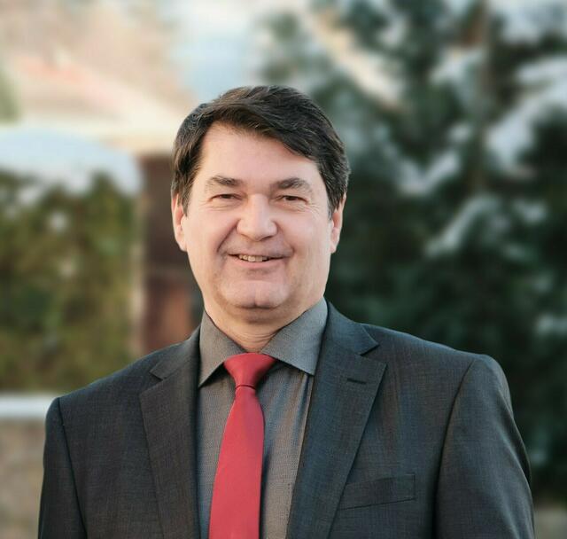 Manfred Schafferer konnte sich gegen Arno Pauli behaupten und bleibt weiterhin Bürgermeister in der Gemeinde Absam. | Foto: ZVG 