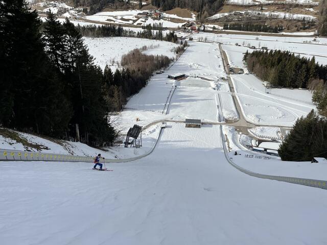 Immer noch extrem steil, aber der Erfolg stellte sich ein: Erste Kurven waren machbar. | Foto: Schneeberger