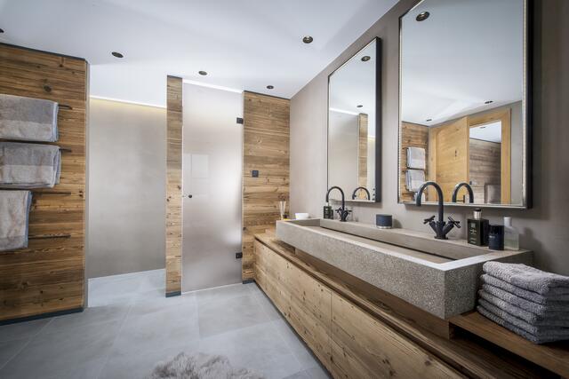 Ein Stück Natur für Zuhause: Möbeln aus Holz oder Beton für innen und außen aus Haslach an der Mühl. | Foto: Tischlerei Ebner/Concreto