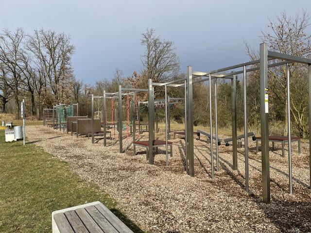 Ausdauersportler kommen im Trainingsparcours der Fitnessanlage im Stadtgut Steyr auf ihre Kosten. | Foto: BRS/mim