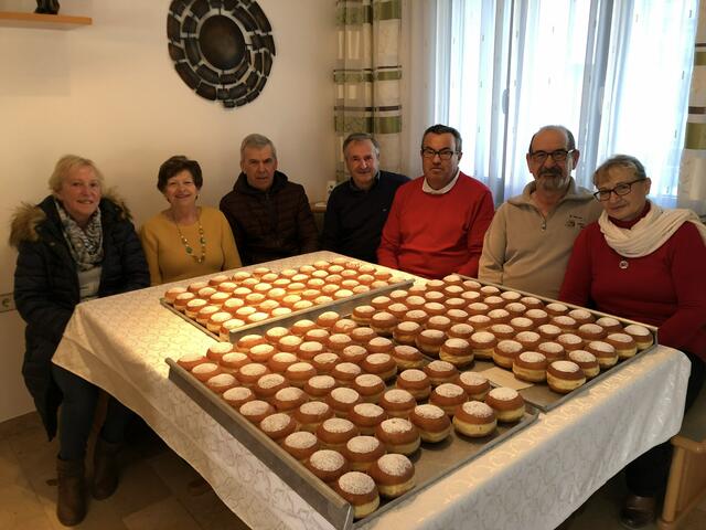 Elfriede Steiner, Fini Haider, Rudi Weinhandl, Franz Heiss, Johann Bründlmayer, Ewald und Gaby Gartner. | Foto: Seniorenbund der Ortsgruppe Illmitz