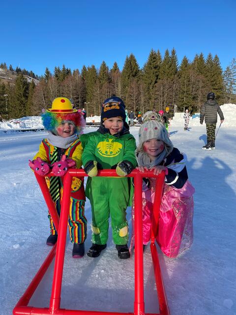 Die Kinder hatten sichtlich Spaß beim Kinderfasching direkt am Kulm. | Foto: Auszeit Auseerland