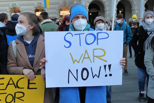 STOP WAR NOW