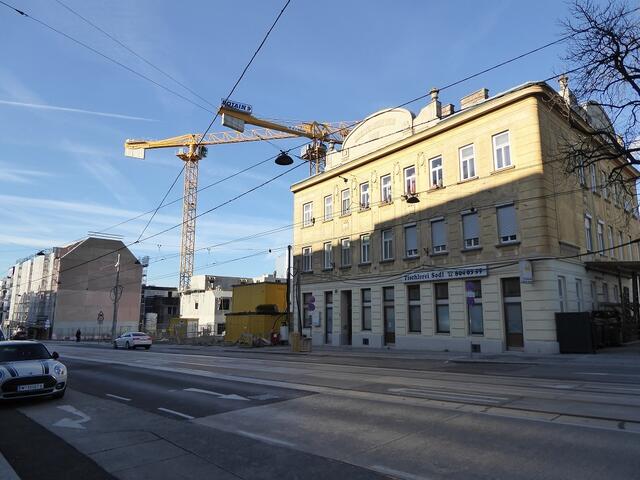 Anrainer fürchten um Häuser wie den Breitenfurter Hof 4. Doch Gründerzeitbauten werden nun unter Schutz gestellt. | Foto: Schlosser