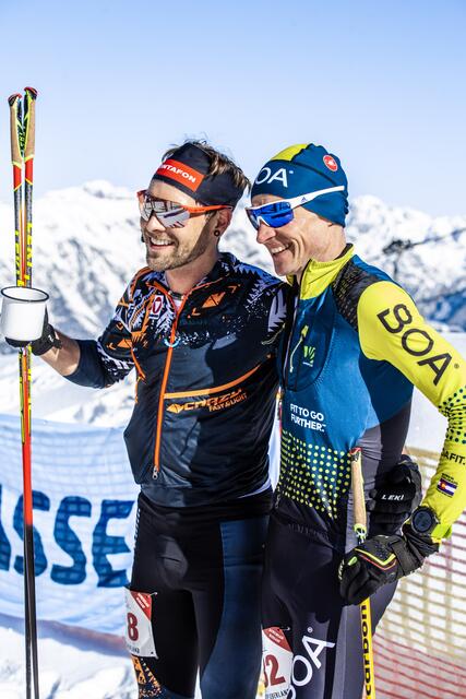 Daniel Zugg (Sieger Men) und Ivan Paulmichl (Sieger Senior Men) (v.li.) | Foto: Oberland Tourencup/Julia Brunner