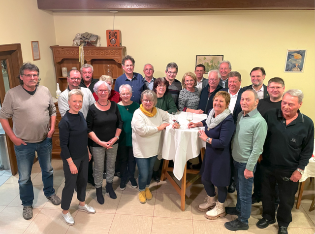 Franz Crazzolara, Gerald Fletzberger, Herbert Burger, Renate Burger, Gerda Griener, Margarete Beranek, Eric van Hilten, Andrea Fletzberger, Rudolf Rohrhofer, Regina und Herbert Schober, Eva Hollerer, Franz Langthaler, Leopold Koller, Hannelore Rohrhofer, Günter Herz, Helmut Mayer, Ernst Gusenbauer, Werner Stöberl, Hannes Kugler und Ewald Griener | Foto: privat