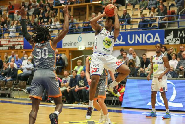 Match der Basket Swans Gmunden gegen die Klosterneuburg Dukes. | Foto: Kienesberger