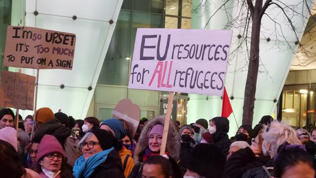 Es wird schnelle Hilfe für alle Flüchtlinge gefordert. | Foto: Max Spitzauer