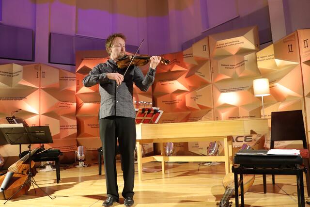Auf der barocken Violine spielte Sepec Böddecker bis Johann Sebastian Bach. | Foto: Anna Wieser