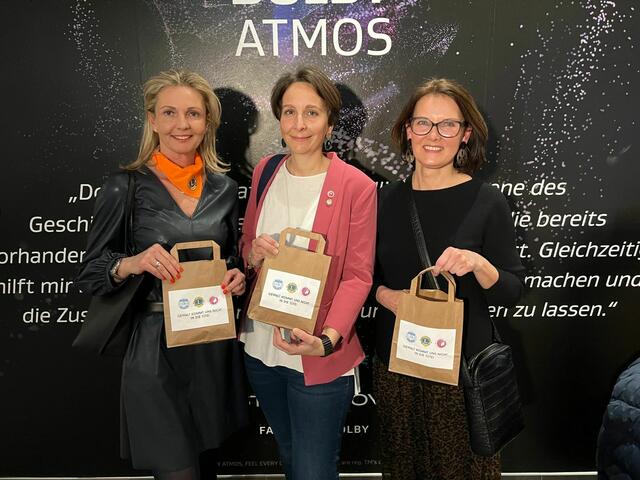 Birgit Meier (Leonessa Wels), Leonie Josseck (LC13 Wels), Karin Hummer (SI Club Wels)  | Foto: Rotraud Josseck