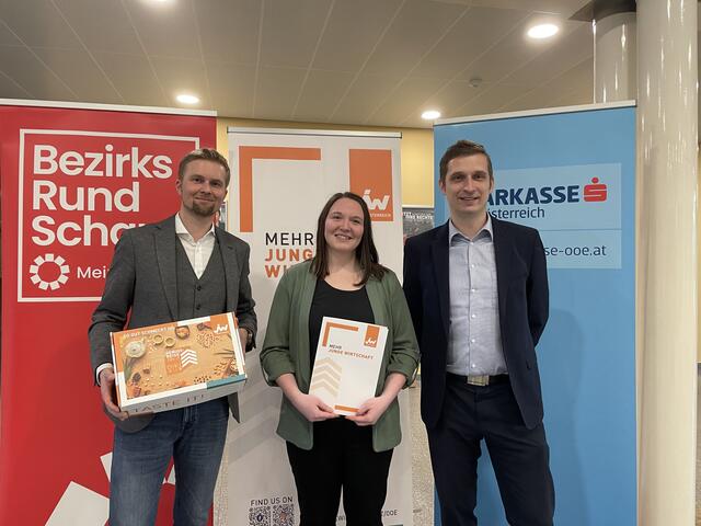 Michael Wimmer (Junge Wirtschaft Perg), Stefanie Peheim, Hannes Riegler (Sparkasse OÖ)