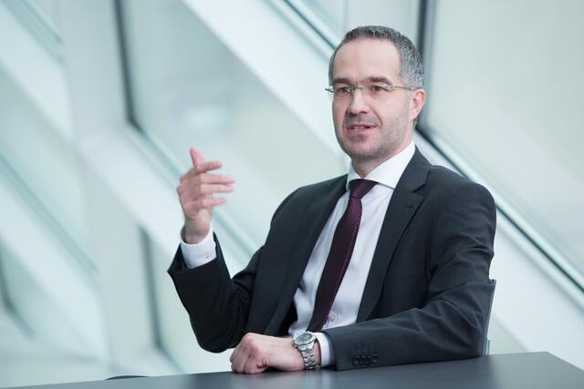 Gerald Hackl ist Vorstandsvorsitzender der Vivatis Holding AG. | Foto: Vivatis/Wakolbinger