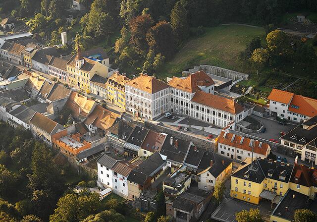 Blick auf die Marktgemeinde Wildon. Bei der Bestellung eines neuen Amtsleiters gehen die Meinungen weit auseinander. | Foto: Pixelmaker