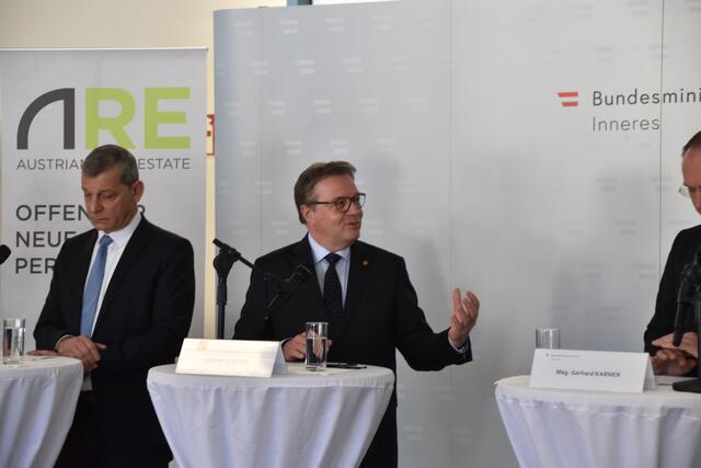 LH Günther Platter freut sich über den Ausbau und die Erweiterung der neuen Bildungsstätte. | Foto: Kendlbacher