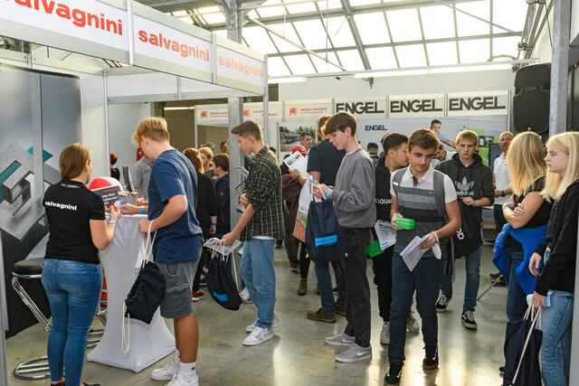 Auch für das Jahr 2022 ist wieder ein Lehrlingsclubbing im Ennser Gewäxhaus geplant | Foto: Wolfgang Simlinger