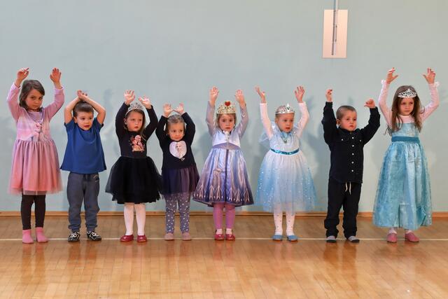 Gar leise fallen Flocken .... EMP 2 Lanzenkirchen
Elsa und Anna - Nachwuchs .......