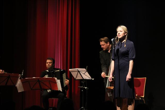 Nina Proll, 12. März 2022, Musiksommer Bad Schallerbach | Foto: Christina Gärtner