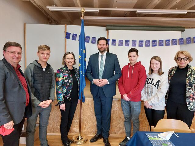 Die EU-Politiker Vollath und Mandl zu Besuch am BORG Deutschlandsberg. | Foto: BORG Deutschlandsberg