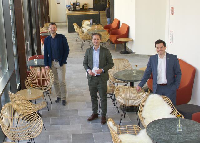 Tourismusprofis wie Bernhard Luef, Andreas Leitner und Marcel Pomper managen das Burghotel Schlaining.