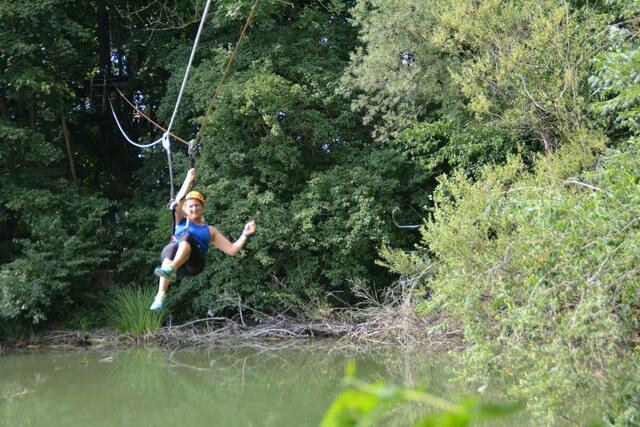 Neben wandern, campen und klettern in Weinburg, kann man auch in Ebersdorf den Klettergarten besuchen. | Foto: Tanja Handlfinger