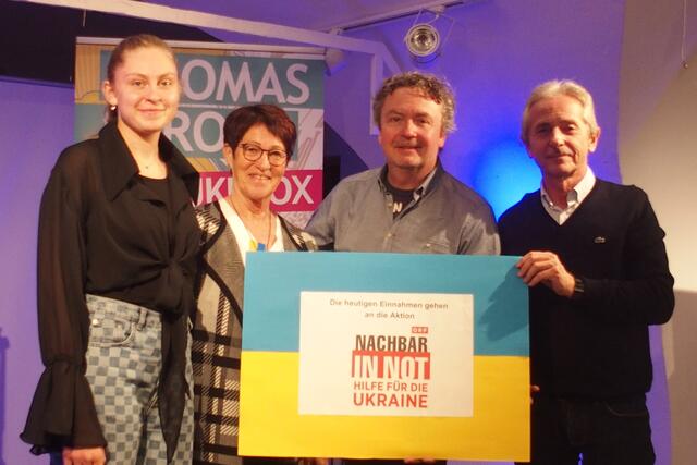Mira Strobl, Obfrau Ingrid Pergher, Thomas Strobl,Kassier Anton Böck
 | Foto: Kulturverein Paudorf